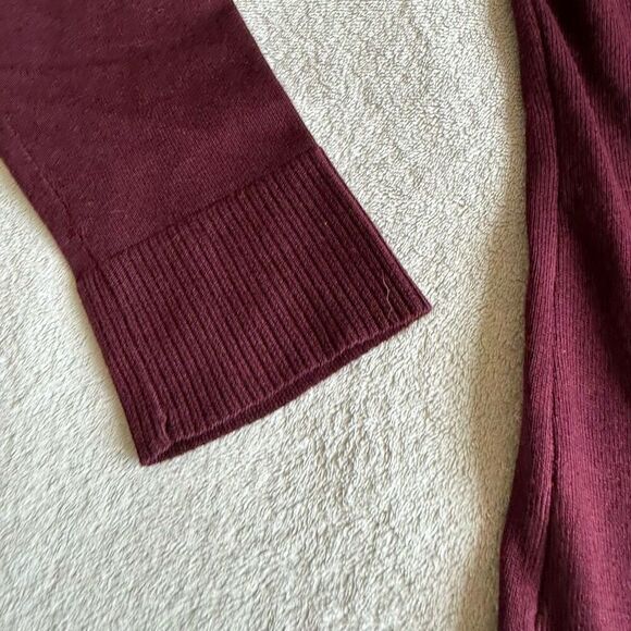 NWT Cable & Gauge Burgundy Off The Shoulder Strappy Sweater - Picture 13 of 16